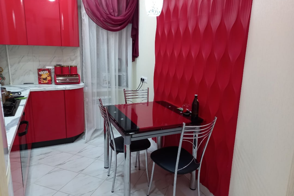 Продаётся 3-комнатная квартира, 56 м²