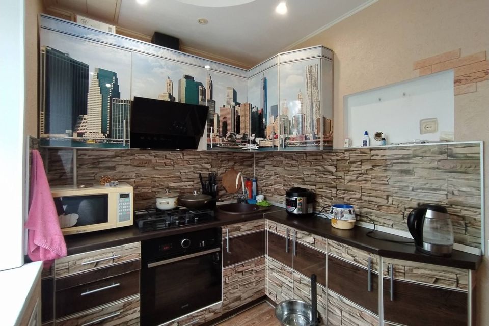 Продаётся 2-комнатная квартира, 55.3 м²