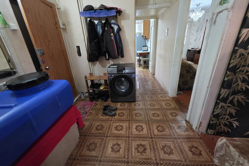 Продаётся 3-комнатная квартира, 62 м²