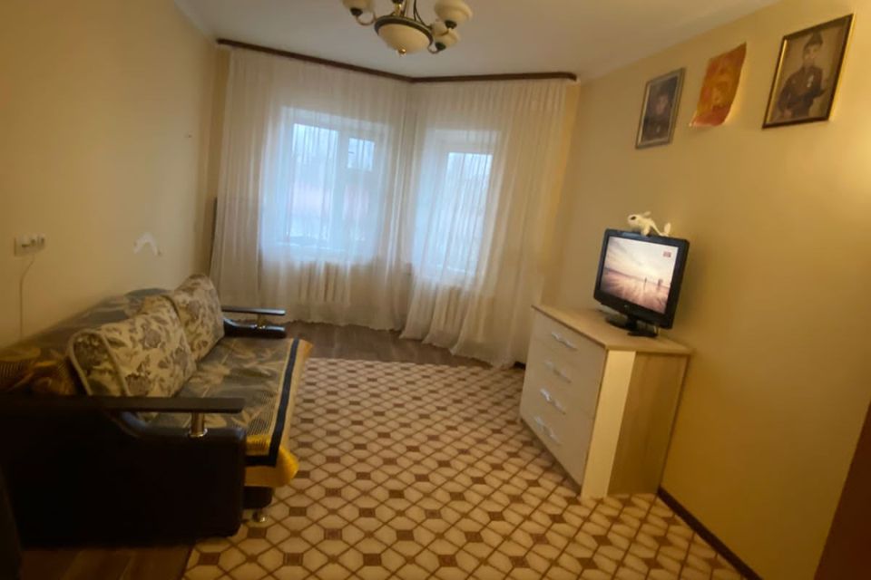 Продаётся 1-комнатная квартира, 38.4 м²