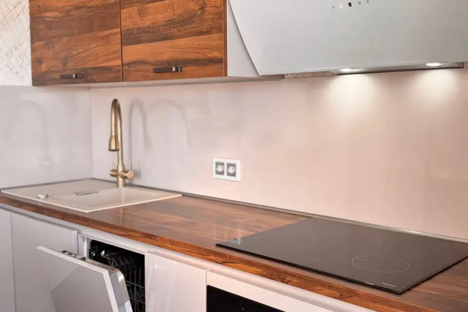 Продаётся 2-комнатная квартира, 61.8 м²