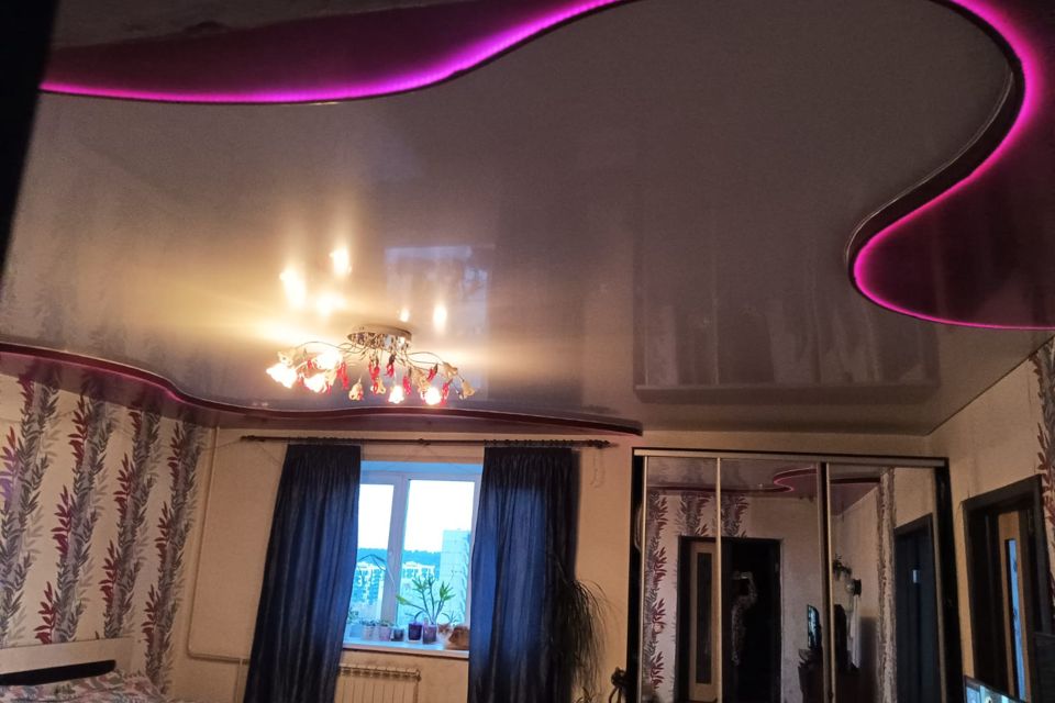Продаётся 2-комнатная квартира, 99.6 м²