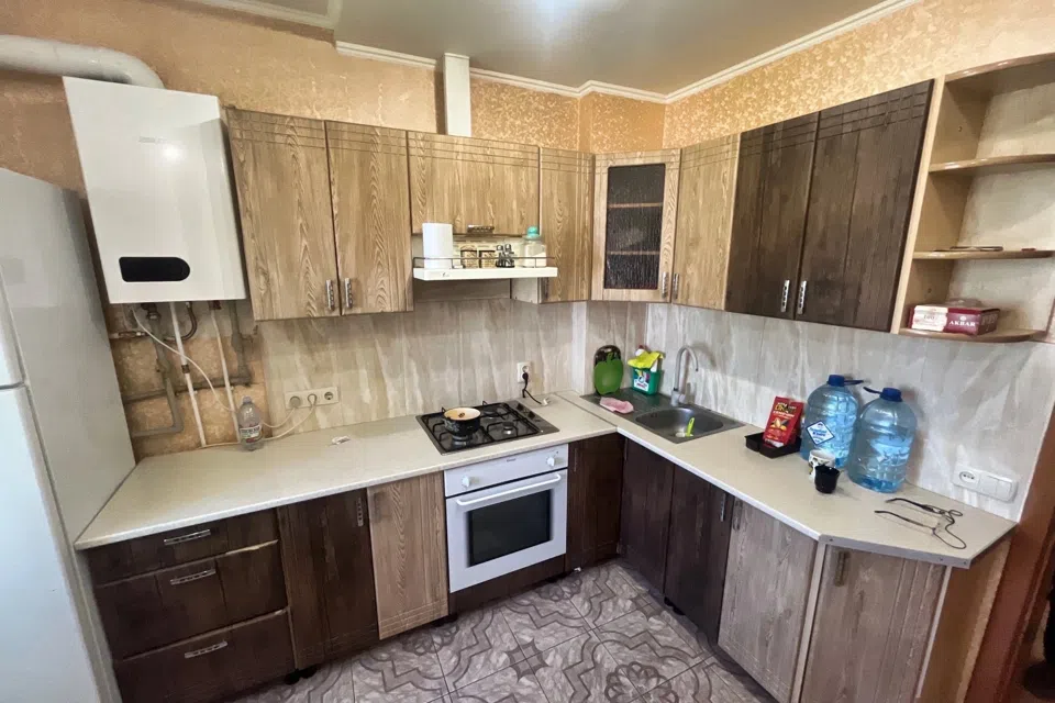Продаётся 3-комнатная квартира, 69.5 м²