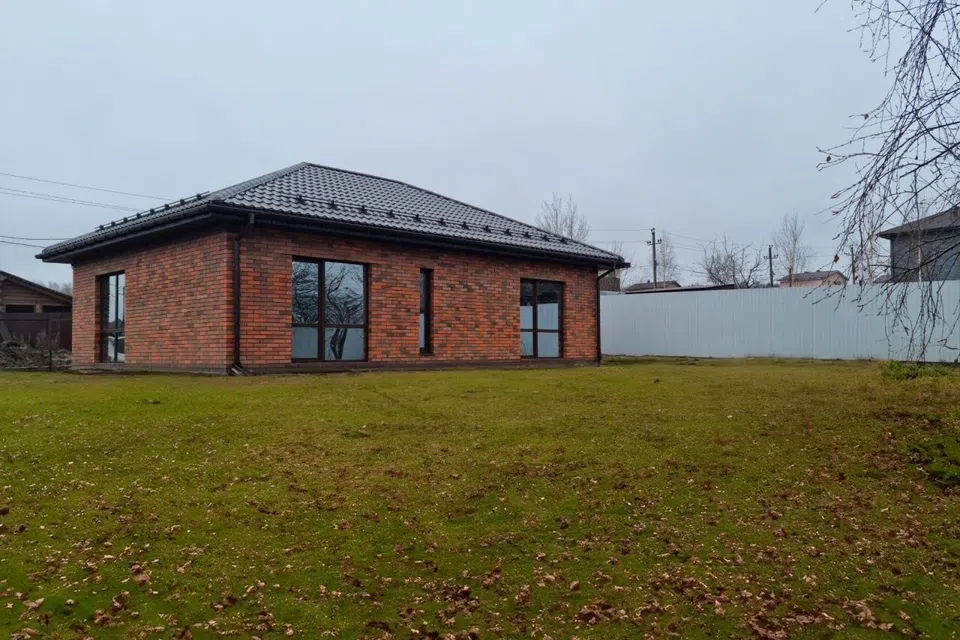 Продаётся 1-этажный дом, 85 м²