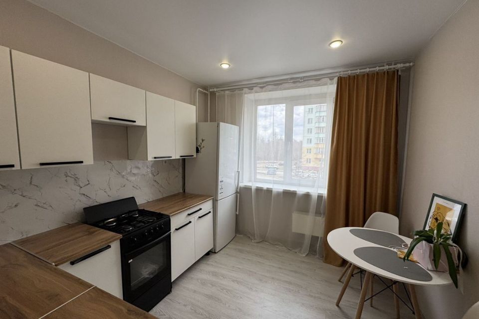Продаётся 2-комнатная квартира, 52.7 м²