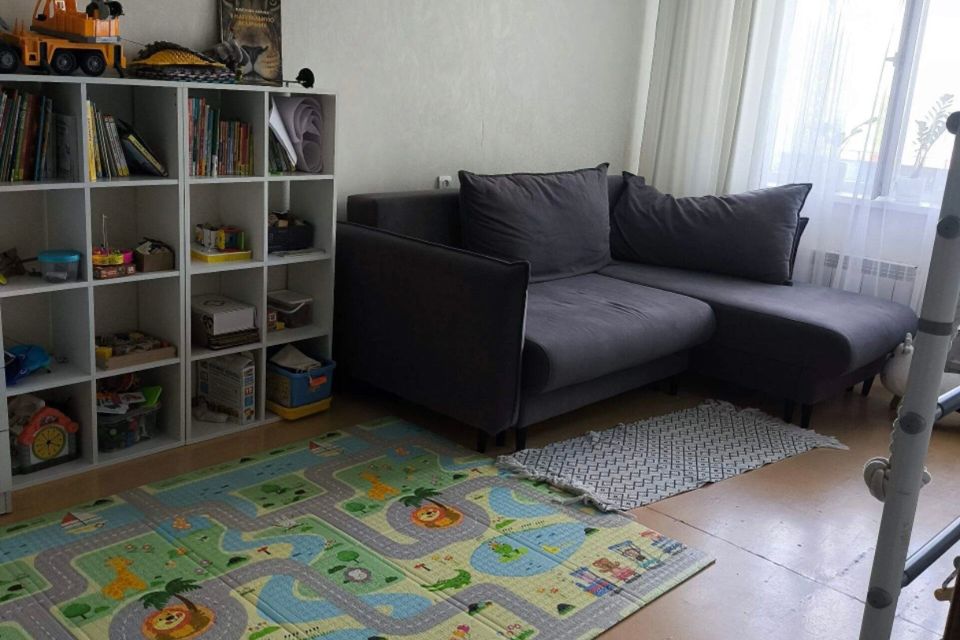 Продаётся 2-комнатная квартира, 52.7 м²