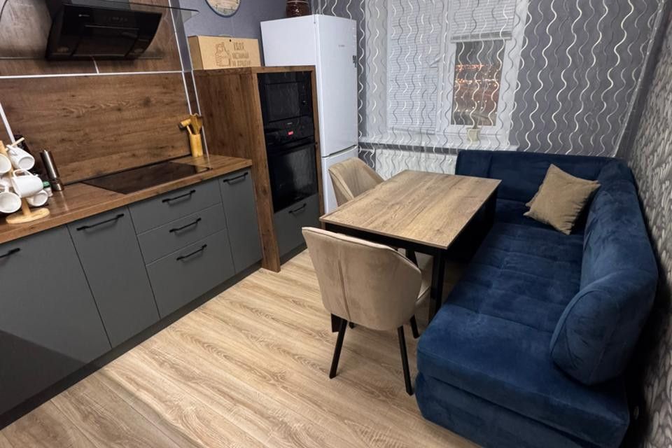 Продаётся 2-комнатная квартира, 57 м²