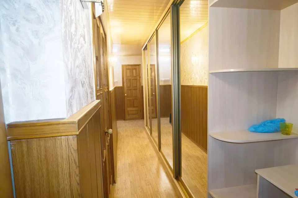 Продаётся 3-комнатная квартира, 65 м²