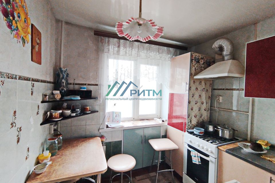 Продаётся 3-комнатная квартира, 50.4 м²