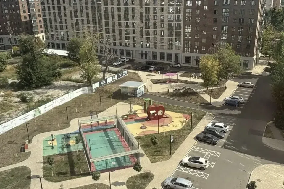 Продаётся 2-комнатная квартира, 69.9 м²