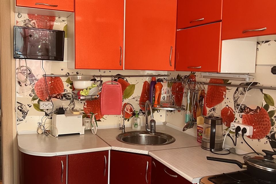 Продаётся 3-комнатная квартира, 63.3 м²