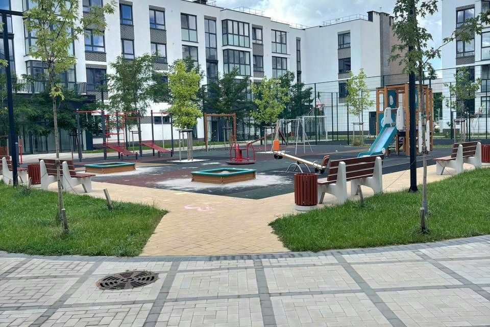 Продаётся 2-комнатная квартира, 63.9 м²
