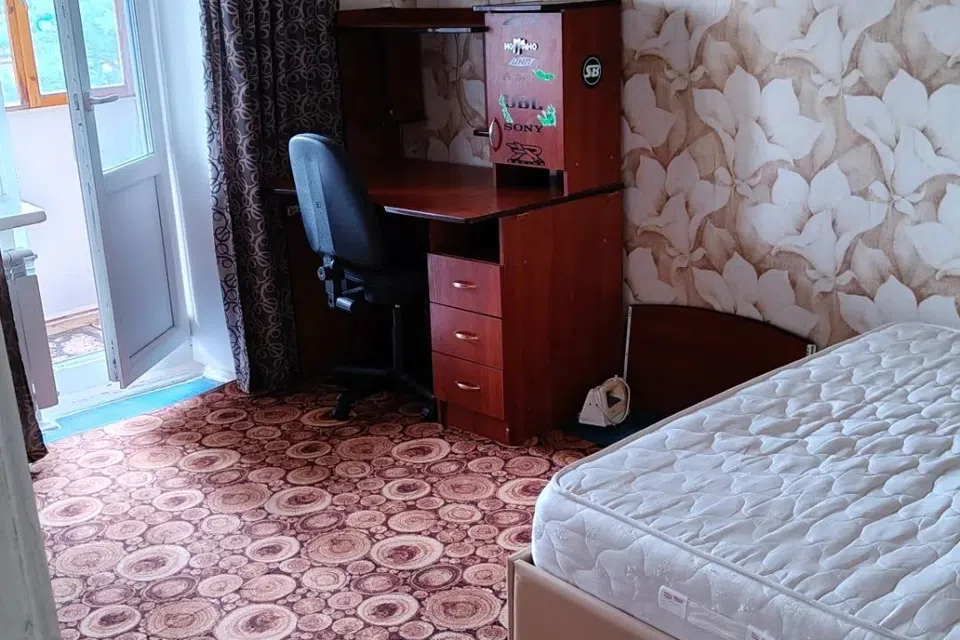 Продаётся 2-комнатная квартира, 49.8 м²