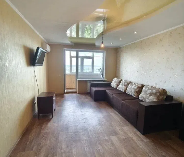 Продаётся 2-комнатная квартира, 56 м²