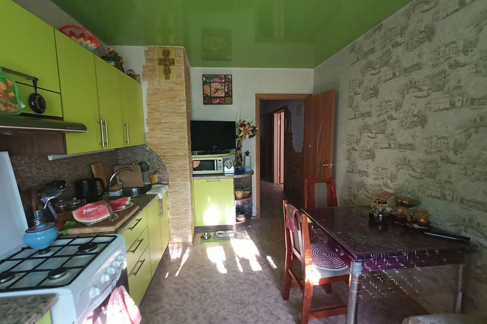 Продаётся 3-комнатная квартира, 72.5 м²