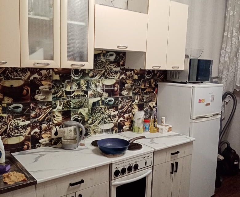 Продаётся 1-комнатная квартира, 35.9 м²