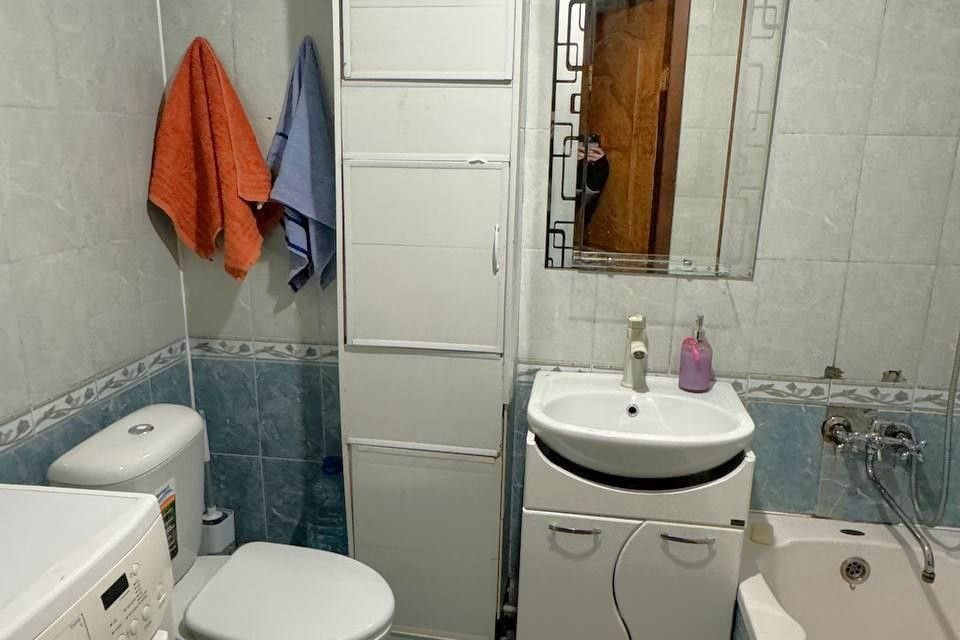 Продаётся 3-комнатная квартира, 56 м²