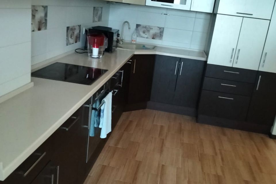 Продаётся 2-комнатная квартира, 72 м²