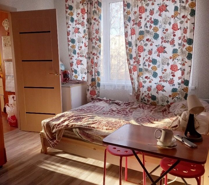 Продаётся 2 комнаты в 4-комн. квартире, 27 м²