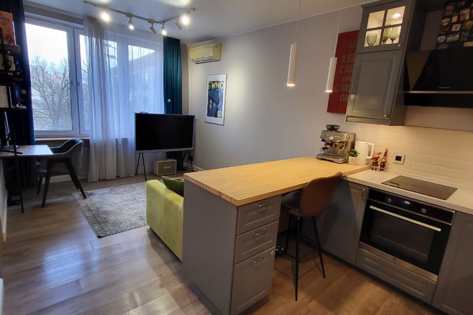 Продаётся 1-комнатная квартира, 40.6 м²