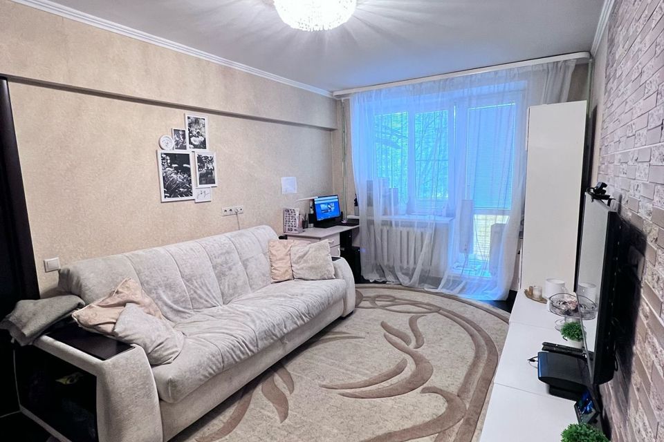 Продаётся 2-комнатная квартира, 42.1 м²