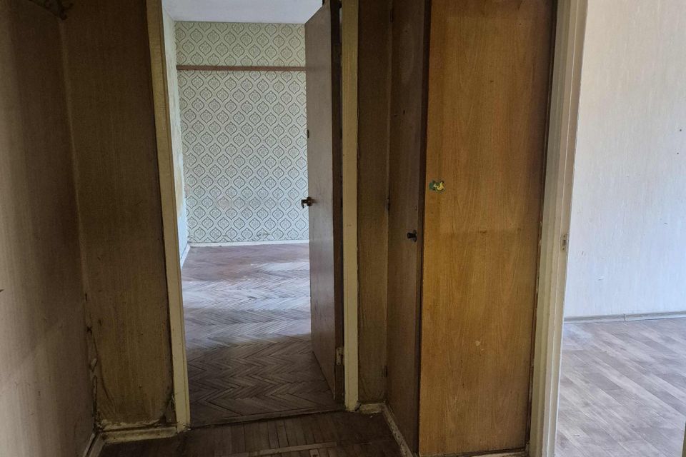 Продаётся 3-комнатная квартира, 59.3 м²