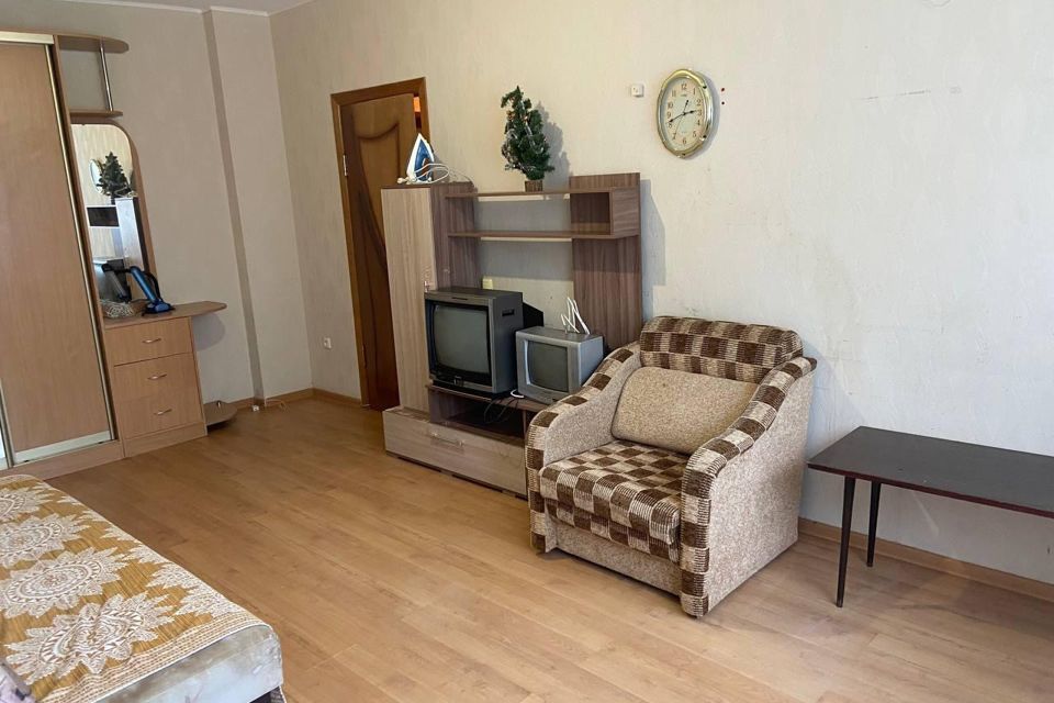 Продаётся 1-комнатная квартира, 39.6 м²