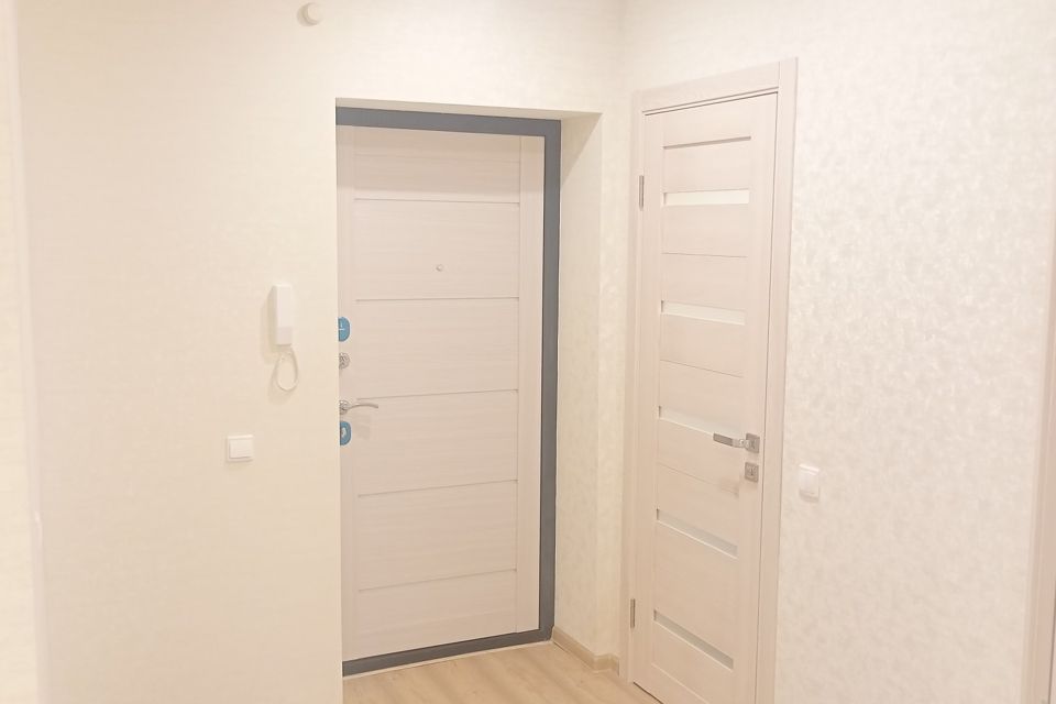 Продаётся 1-комнатная квартира, 43.8 м²