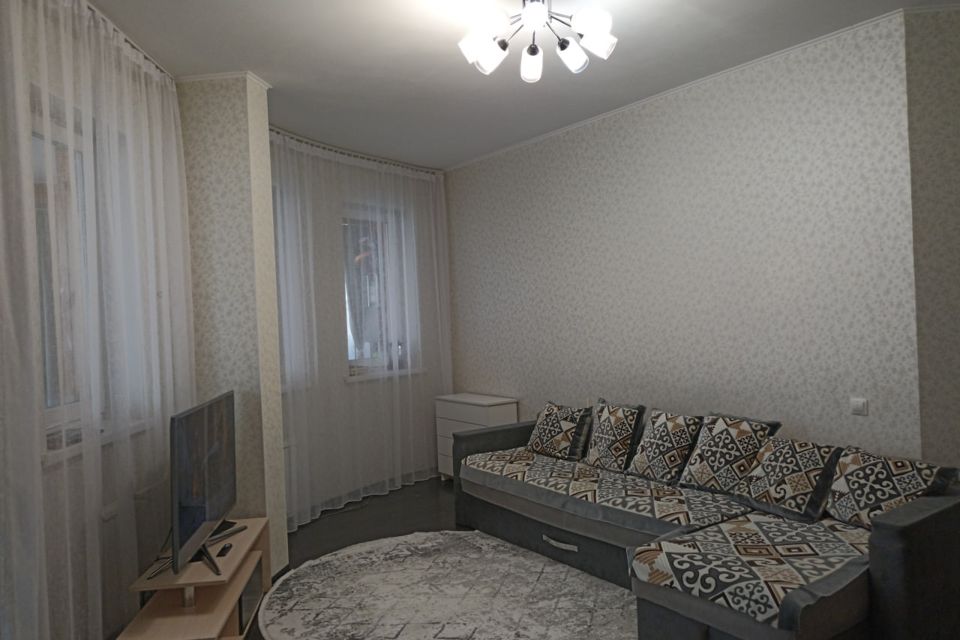 Продаётся 2-комнатная квартира, 55.7 м²