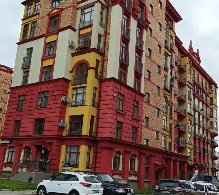 Продаётся 3-комнатная квартира, 68.6 м²
