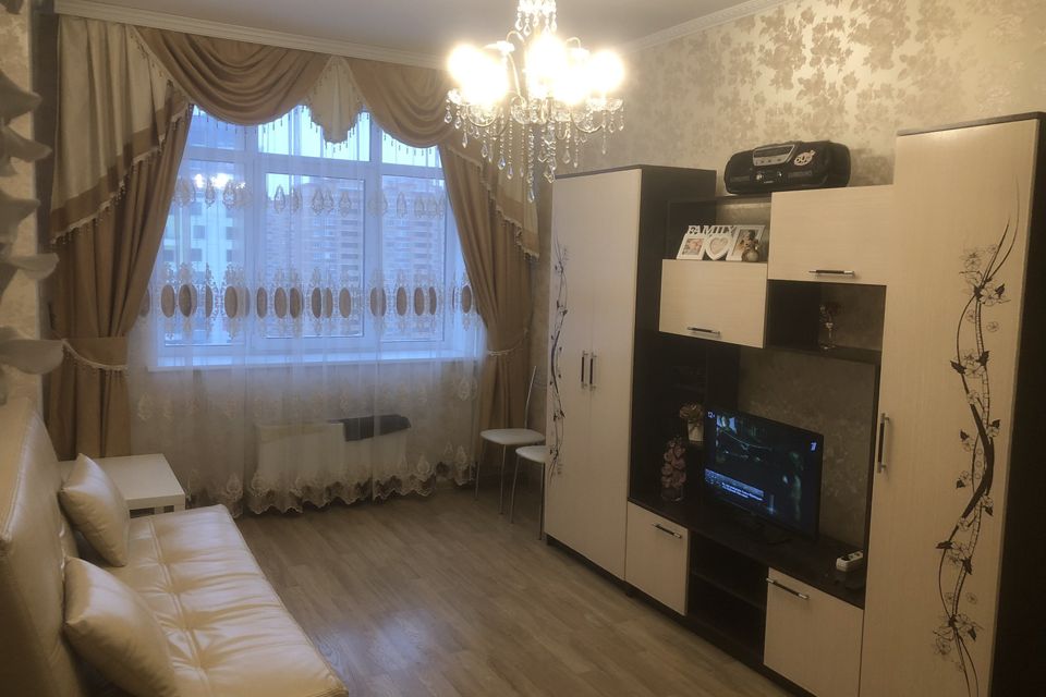 Сдаётся 1-комнатная квартира, 45 м²