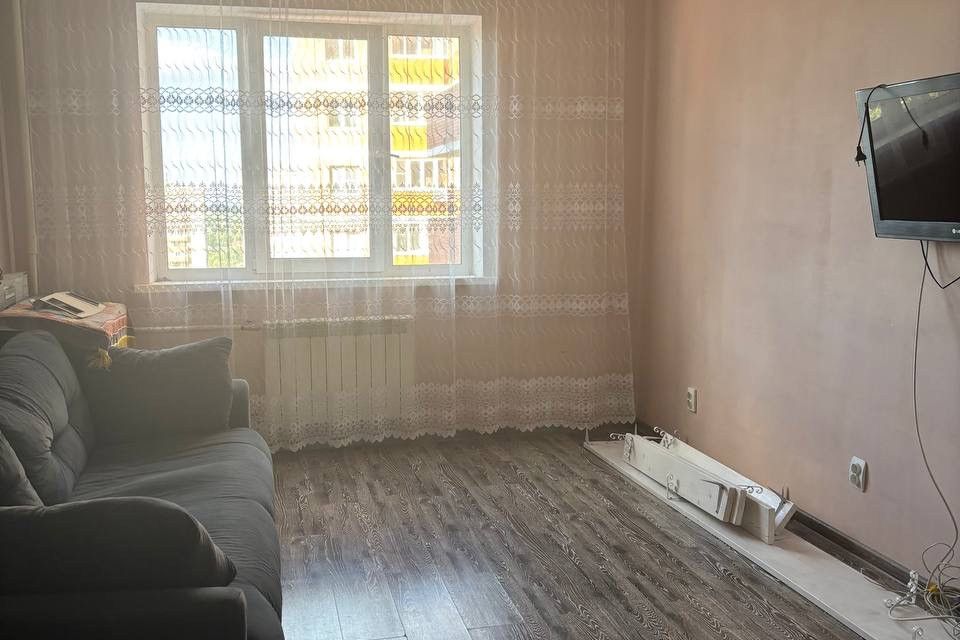 Продаётся 2-комнатная квартира, 59.7 м²