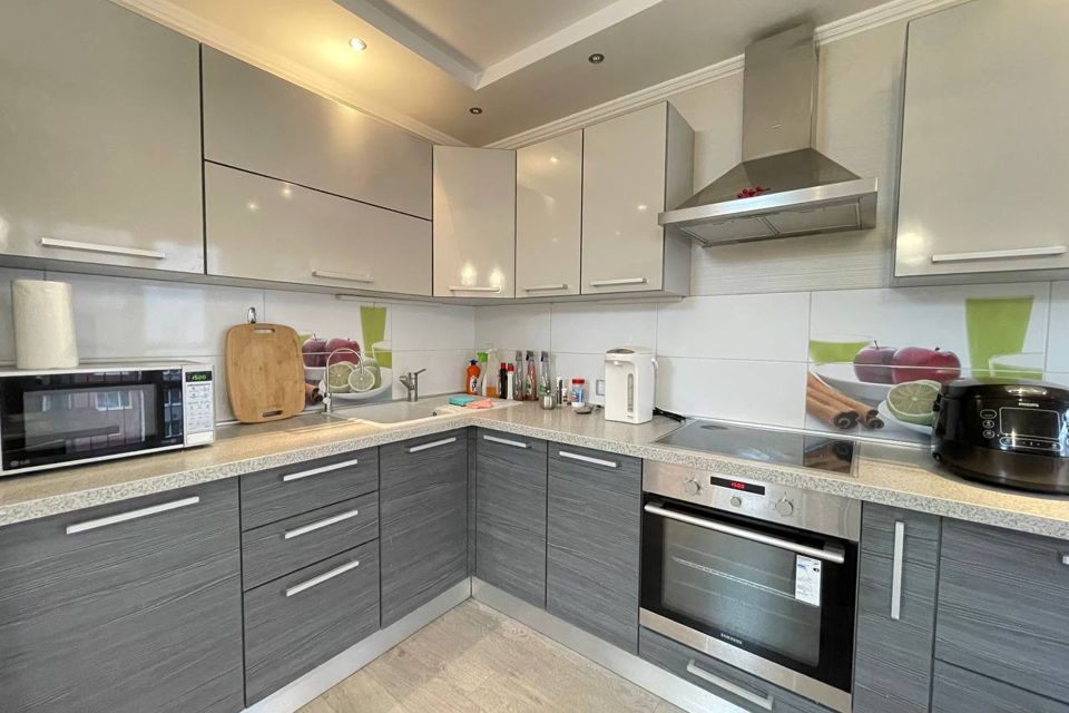 Продаётся 2-комнатная квартира, 66.1 м²
