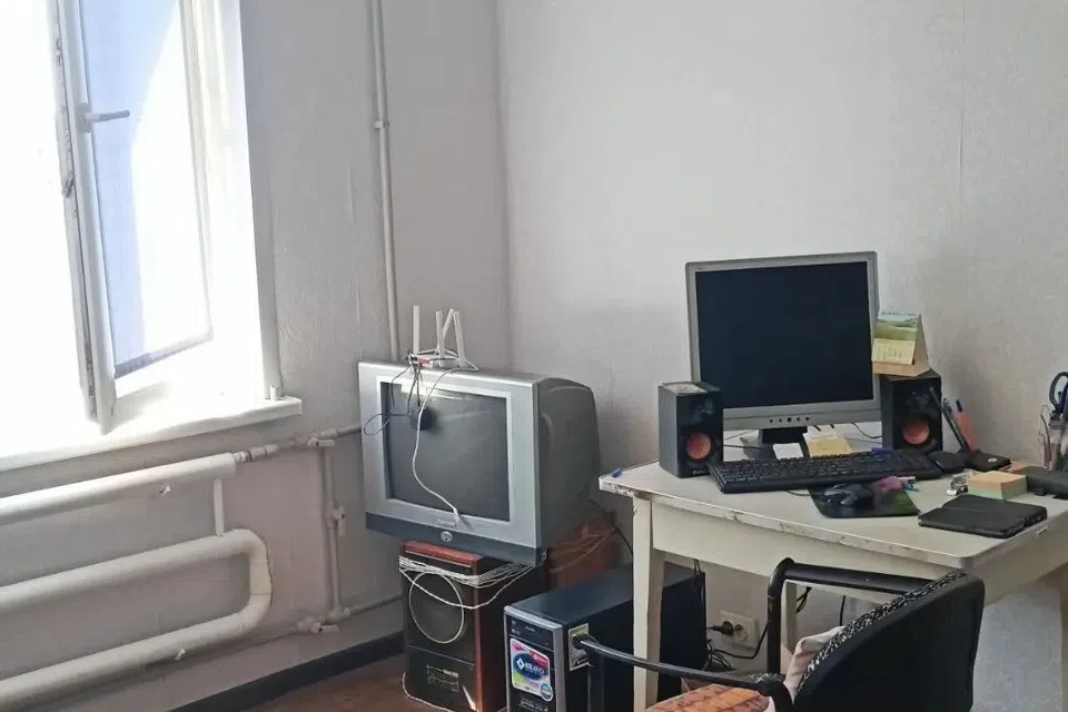Продаётся 3-комнатная квартира, 64.2 м²