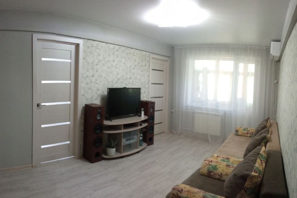 Продаётся 3-комнатная квартира, 50 м²