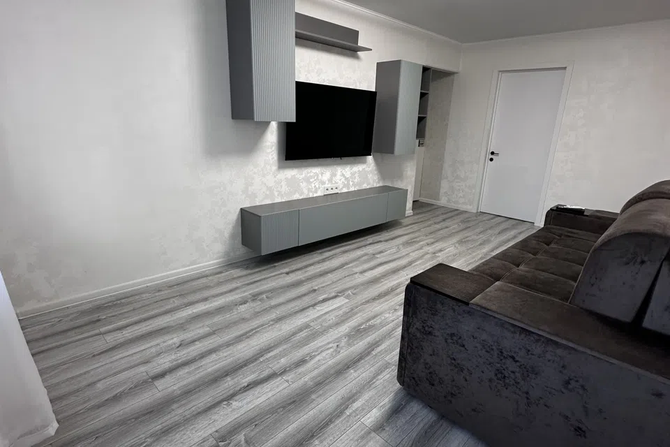 Продаётся 2-комнатная квартира, 43 м²