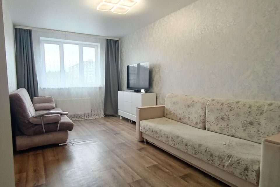 Продаётся 1-комнатная квартира, 38 м²