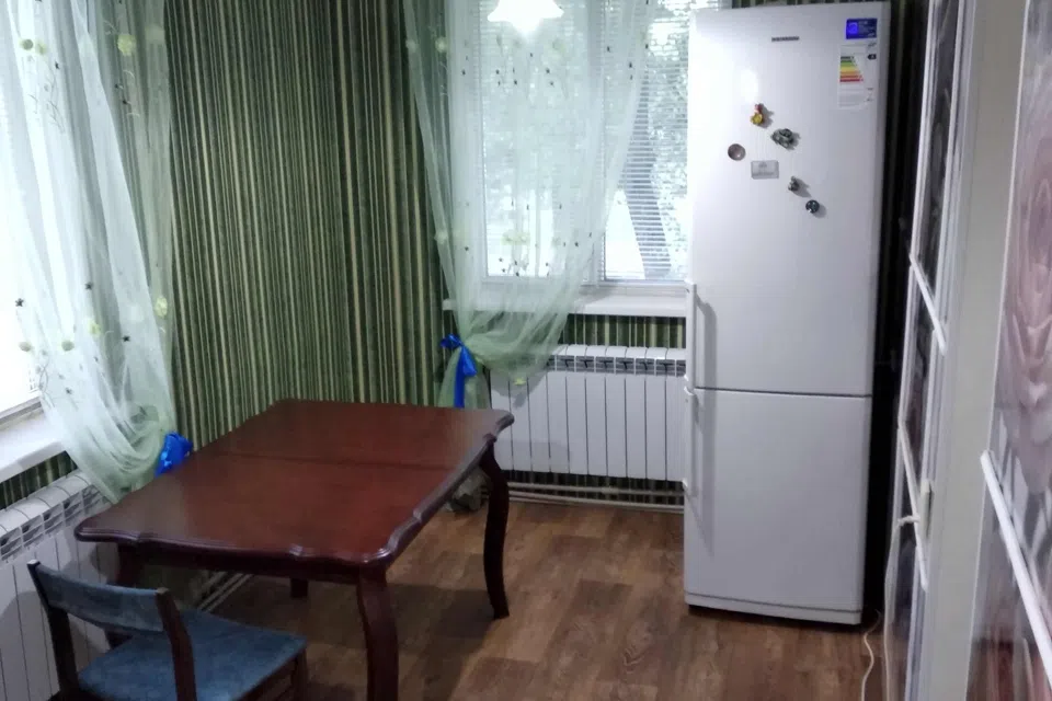 Продаётся 2-комнатная квартира, 60 м²
