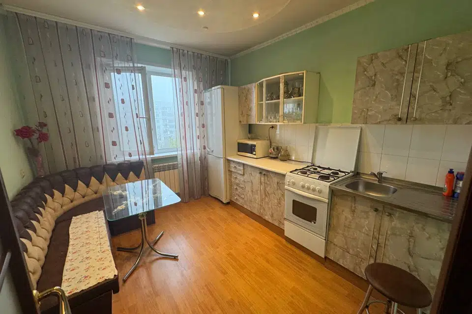 Продаётся 3-комнатная квартира, 70 м²