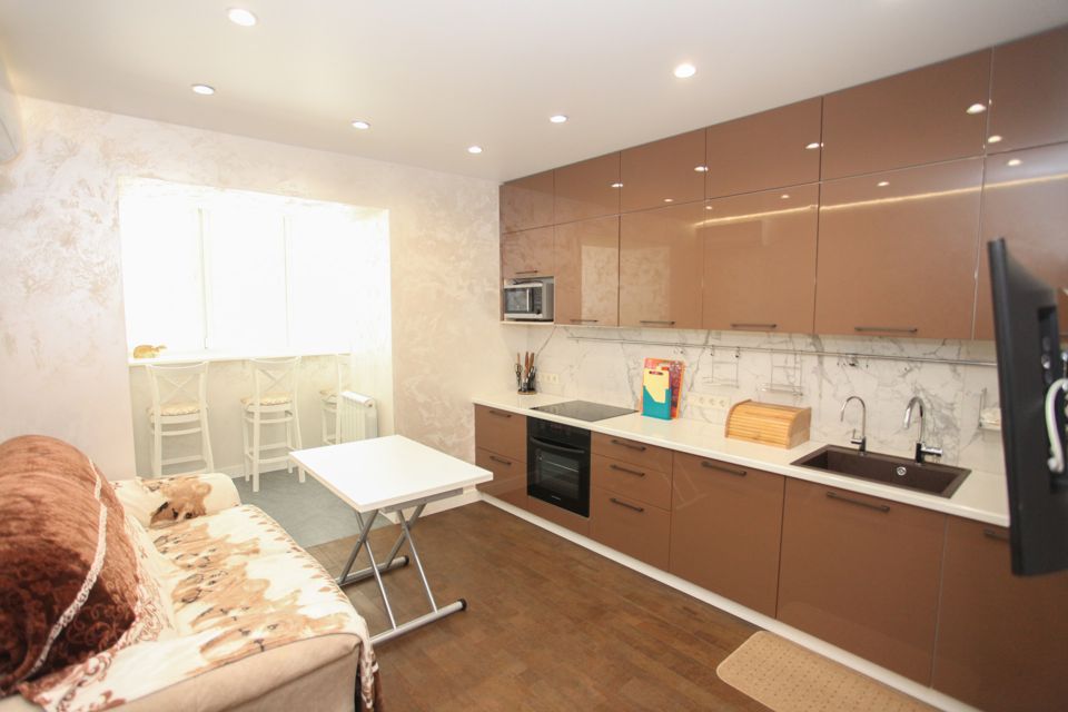 Продаётся 1-комнатная квартира, 51 м²