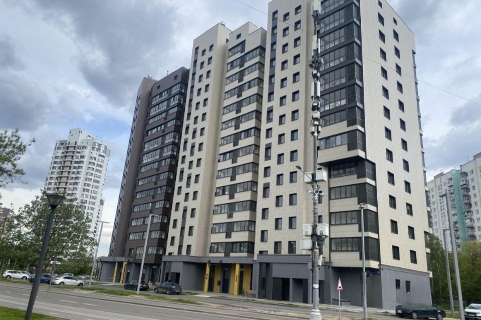 Продаётся 1-комнатная квартира, 43.8 м²