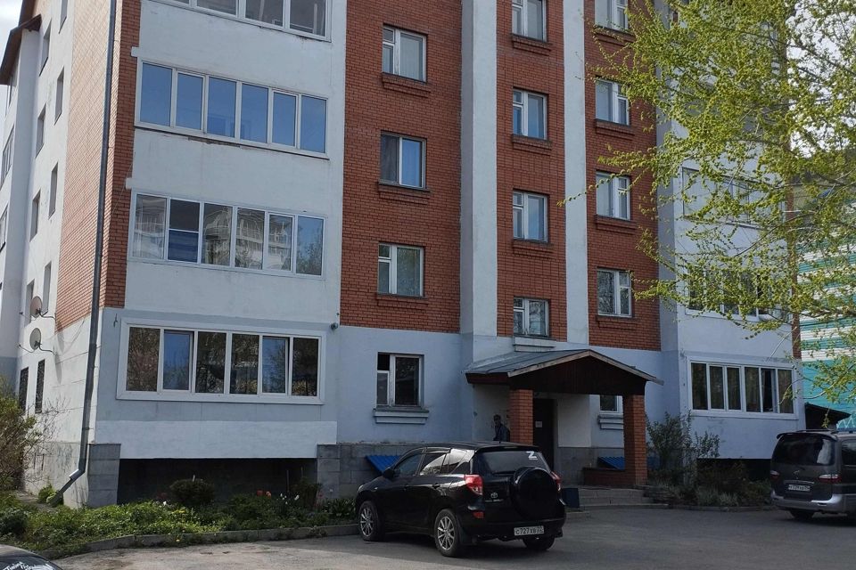 Продаётся 2-комнатная квартира, 71.3 м²