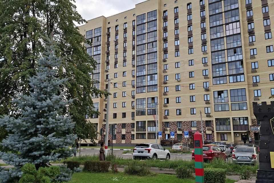 Продаётся 2-комнатная квартира, 52.9 м²