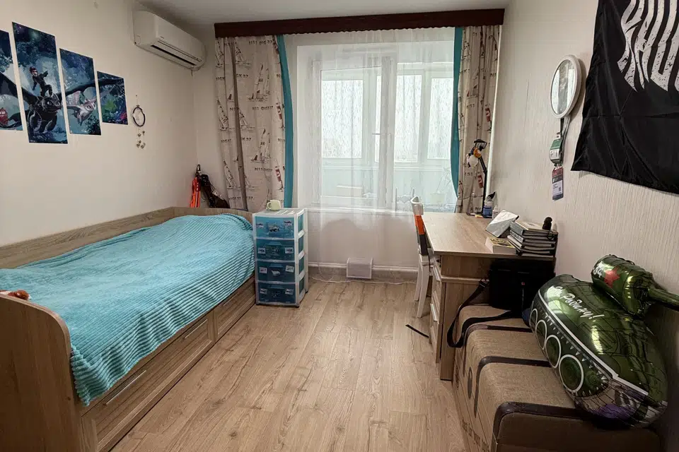 Продаётся 3-комнатная квартира, 72 м²