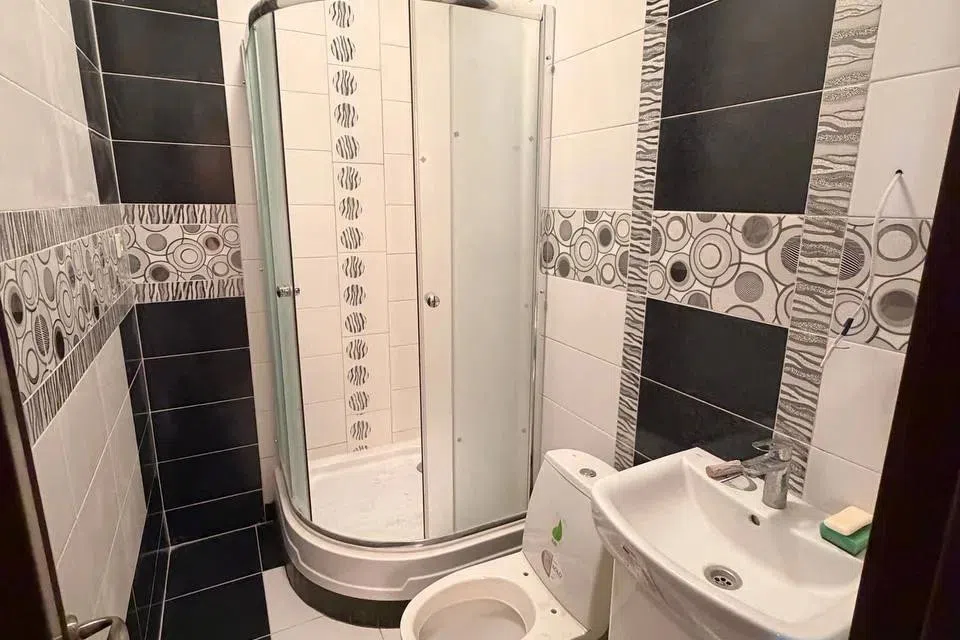 Продаётся 3-комнатная квартира, 126 м²