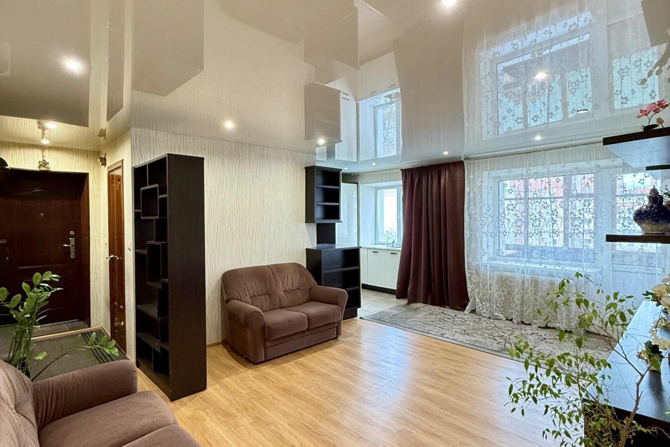Продаётся 3-комнатная квартира, 56 м²