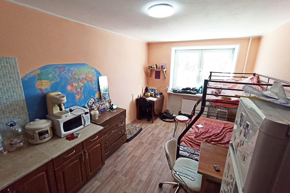 Продаётся комната в 1-комн. квартире, 17.2 м²