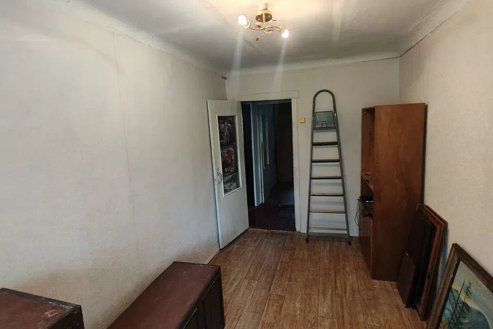 Продаётся 3-комнатная квартира, 58.2 м²