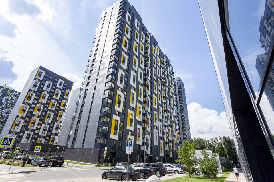 Продаётся 2-комнатная квартира, 61.8 м²