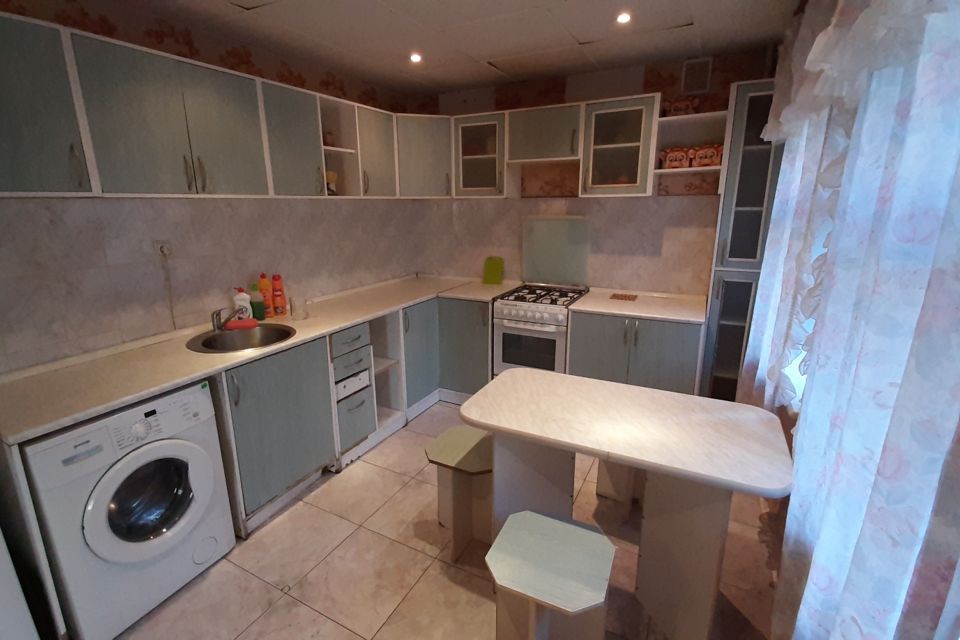 Продаётся 3-комнатная квартира, 75.6 м²